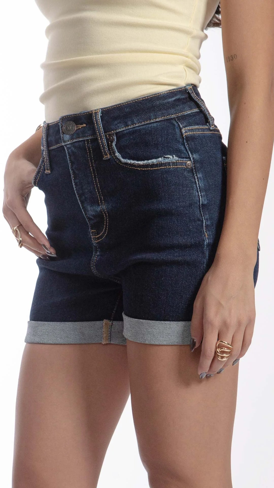 Short Balam bl7389
