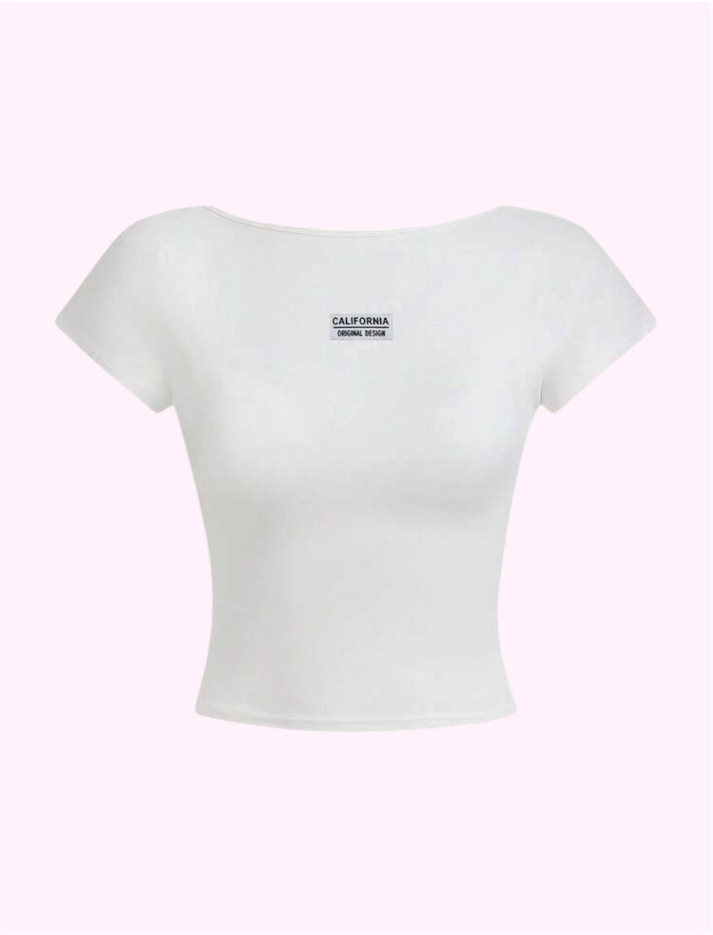 Blusa blanca con copas y detalle en espalda