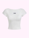 Blusa blanca con copas y detalle en espalda