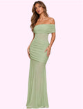 Vestido hombro caido verde
