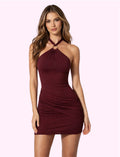 Vestido halter ajustado